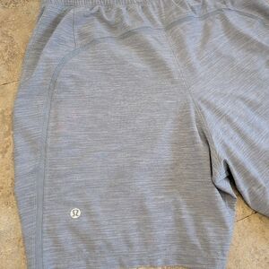 Lululemon Pace Breaker Lined Short 7" Mens Medium Heather Grey Yoga Running